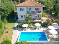 Aussenbereich, Vida's Place mit Pool in der Nähe des Meeres, Malinska, Insel Krk, Kroatien Malinska